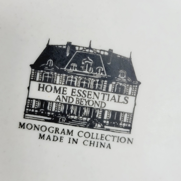 Coffee mug letter B initial Monogram Home Essentials - Picture 5 of 5